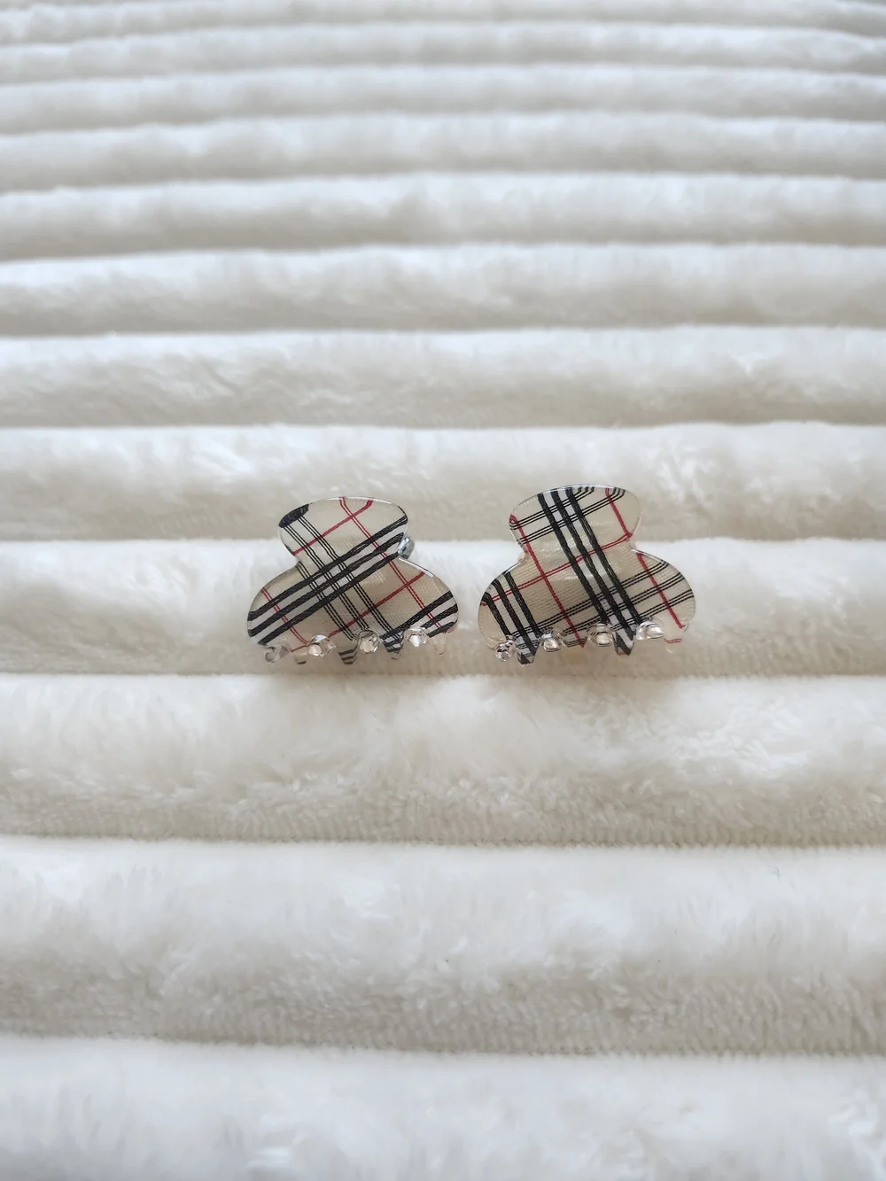 Mini Tan Plaid Check Claw Hair Clips, Set of 2
